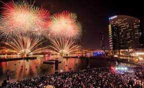 Fireworks, light shows to illuminate Dubai